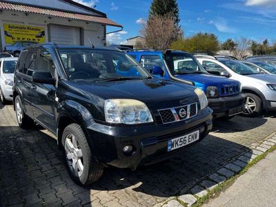 gebraucht Nissan X-Trail 2.5 4x4 Aut. Elegance RECHTSLENKER