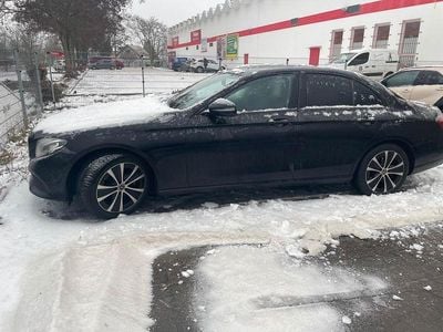 Gebraucht Mercedes E200 197 PS (144 kW) 2020 Schwarz Limousine