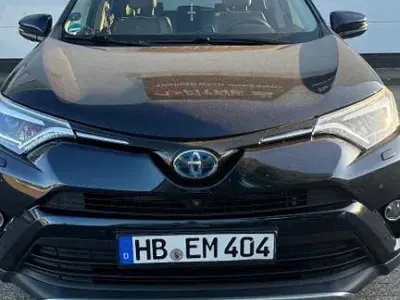 Gebraucht Toyota RAV4 Executive 197 PS (144 kW) 2017 Blau SUV