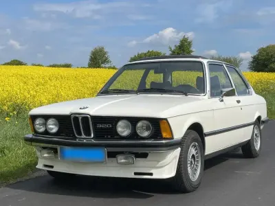 Gebraucht BMW 320 109 PS (80 kW) 1976 Weiß Limousine