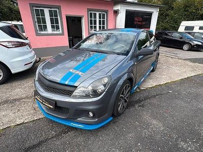 Opel Astra GTC