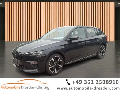 Gebraucht Skoda Scala Monte Carlo 150 PS (110 kW) 2025 Schwarzmagic perleffekt Kleinwagen