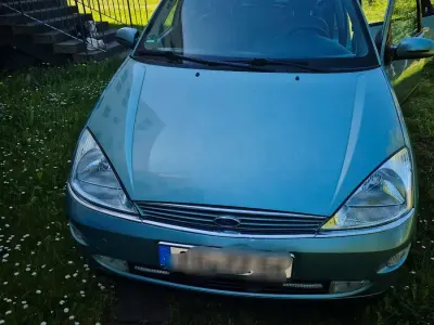 Gebraucht Ford Focus Ghia 100 PS (73 kW) 2000 Grün Kombi