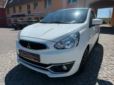 Usata Mitsubishi Space Star Basis 77 CV (56 kW) 2017 Bianco Utilitaria