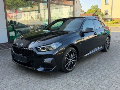 Gebraucht BMW 218 Performance 136 PS (100 kW) 2023 Schwarz Coupé