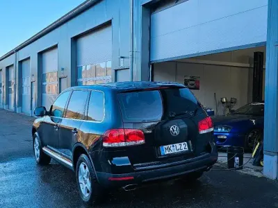 Gebraucht VW Touareg R 179 PS (131 kW) 2006 Schwarz SUV
