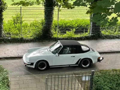 Gebraucht Porsche 911SC 179 PS (131 kW) 1983 Weiß Cabrio
