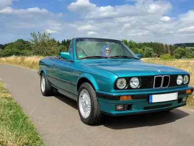 Gebraucht BMW 318 Cabriolet Sport Line 113 PS (83 kW) 1991 Grün Cabrio