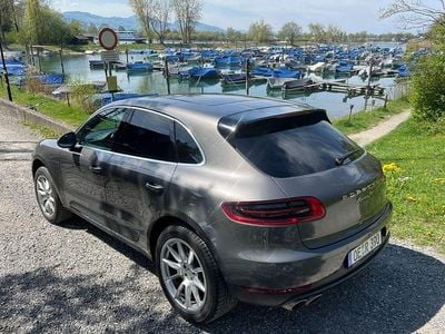 Gebraucht Porsche Macan S 258 PS (189 kW) 2014 Grau SUV