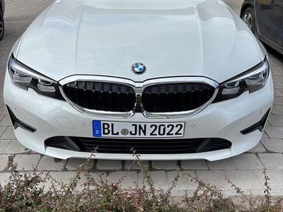 Second-hand BMW 320 Advantage 190 CP (139 kW) 2022 Alb Break