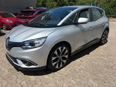 Gebraucht Renault Scénic IV Experience 116 PS (85 kW) 2018 Silber Van / Kleinbus