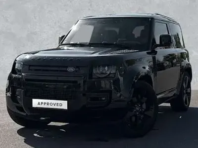 Begagnad Land Rover Defender HSE Dynamic 300 HK (220 kW) 2025 Svart SUV