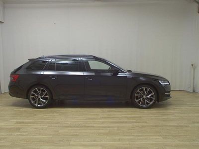 Schwarz Gebraucht 2021 Skoda Superb SportLine Kombi | 18.950 € (Fairer Preis)
