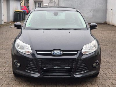Gebraucht Ford Focus SYNC Edition 140 PS (102 kW) 2014 Schwarz Kombi