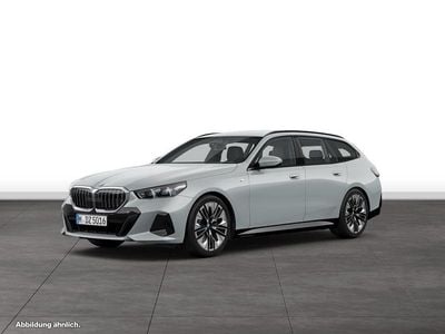 Gebraucht BMW 540 M Sport 286 PS (210 kW) 2025 Grau Kombi