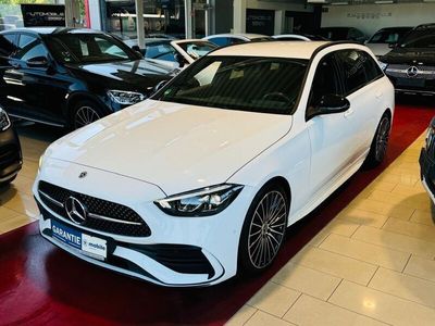 Usata Mercedes C300 AMG line 265 CV (194 kW) 2022 Bianco Berlina