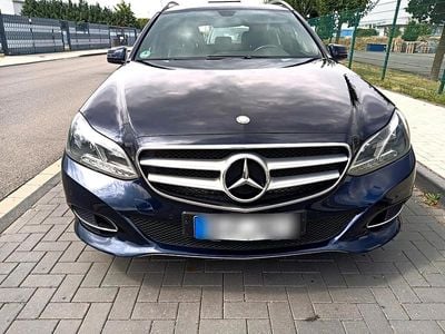 Mercedes E220