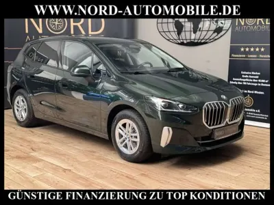 Gebraucht BMW 218 Active Tourer Luxury Line 136 PS (100 kW) 2022 Grün Van / Kleinbus
