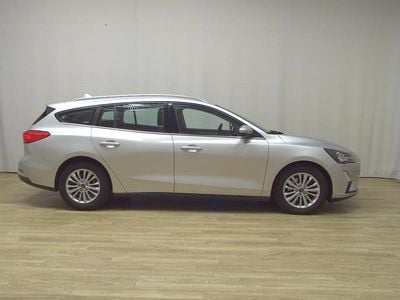 Gebraucht Ford Focus Titanium 150 PS (110 kW) 2020 Grau Kombi