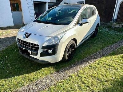 Usata Peugeot 3008 Business-Line 163 CV (119 kW) 2011 Bianco Station wagon