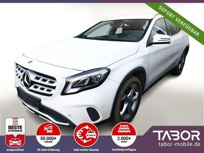 Gebraucht Mercedes GLA200 Urban 156 PS (114 kW) 2019 Weiß SUV