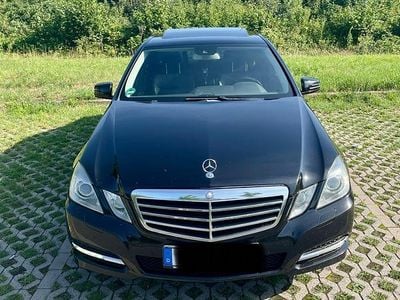 Mercedes E300