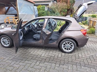 Gebraucht BMW 116 136 PS (100 kW) 2015 Braun Kleinwagen