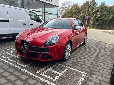 Gebraucht Alfa Romeo Giulietta Quadrifoglio Verde 235 PS (172 kW) 2012 Rosso competizione Kleinwagen