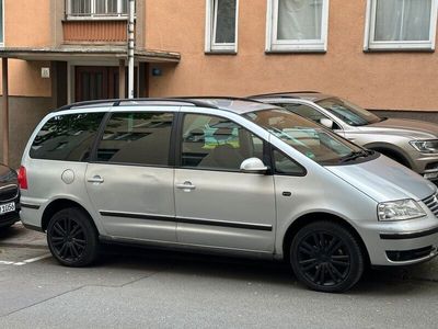 gebraucht VW Sharan 1,9 TDI sieben Sitzer