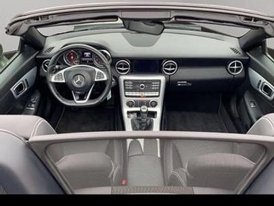 Usata Mercedes SLC180 156 CV (114 kW) 2017 Cabrio