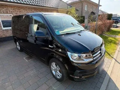 Używany VW T6 150 KM (110 kW) 2016 Czarny Van