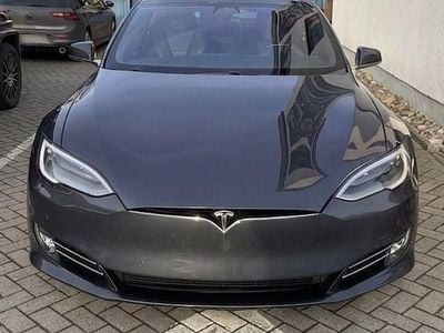 Usado Tesla Model S Performance 567 kW (772 HP) 2016 Cinzento Citadino