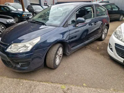 Używany Citroën C4 Style 120 KM (88 kW) 2009 Niebieski Coupe