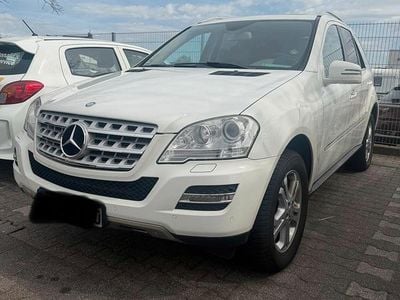 Usata Mercedes ML350 272 CV (200 kW) 2011 Bianco SUV