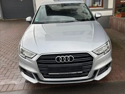 Gebraucht Audi A3 S-Line 150 PS (110 kW) 2018 Grau Limousine