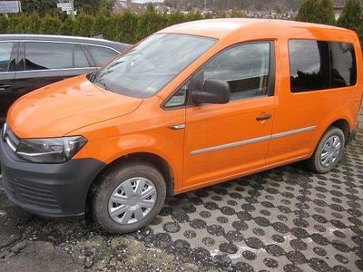 Gebraucht VW Caddy 102 PS (75 kW) 2019 Orange Van / Kleinbus