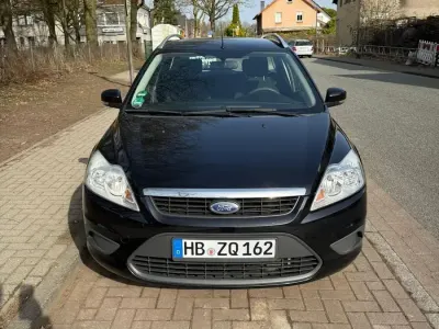 Usata Ford Focus 109 CV (80 kW) 2010 Nero Station wagon