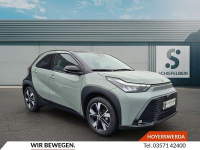 Nuova Toyota Aygo X 116 CV (85 kW) 2026 Verde SUV