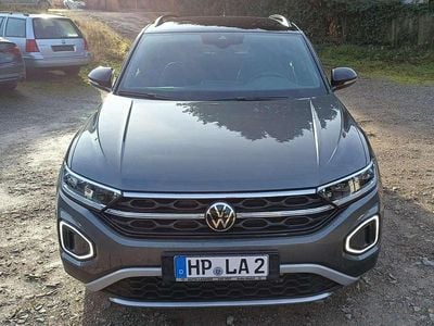 Gebraucht VW T-Roc Style 150 PS (110 kW) 2025 Grau SUV