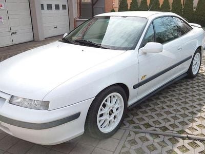 Usado Opel Calibra Edition 170 CV (125 kW) 1995 Blanco Coupe