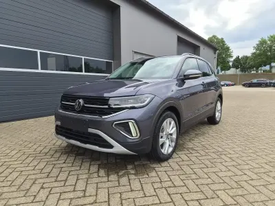 Neu VW T-Cross Life 116 PS (85 kW) 2026 Rauchgrau metallic SUV