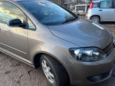 Gebraucht 2011 VW Golf Plus Cross Style Van / Kleinbus | 4.399 € (Guter Preis)