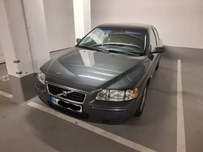 Gebraucht Volvo S60 140 PS (102 kW) 2004 Grau Limousine