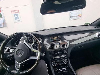 Gebraucht Mercedes CLS350 265 PS (194 kW) 2011 Beige Coupé