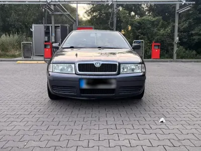 Gebraucht Skoda Octavia 75 PS (55 kW) 2009 Grau Limousine