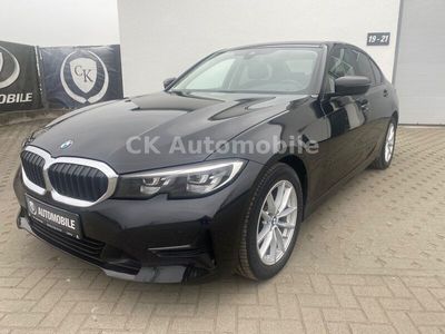 gebraucht BMW 320 d Lim. Advantage/Autom./Navi/Leder/LED/Kamera