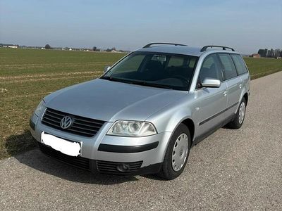 Usata VW Passat 102 CV (75 kW) 2001 Argento Station wagon
