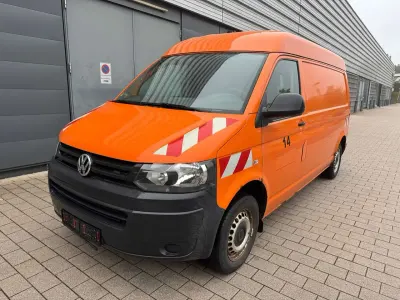Gebraucht VW Transporter 140 PS (102 kW) 2013 Orange Van