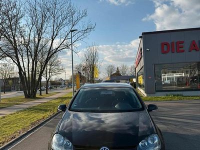 Gebraucht VW Golf V 102 PS (75 kW) 2004 Schwarz Kleinwagen
