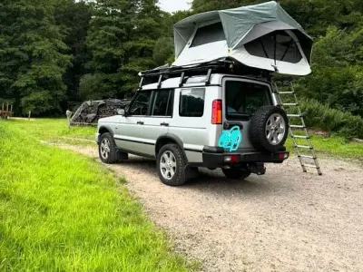 Gebraucht Land Rover Discovery 2 SE 139 PS (102 kW) 2002 Silber SUV